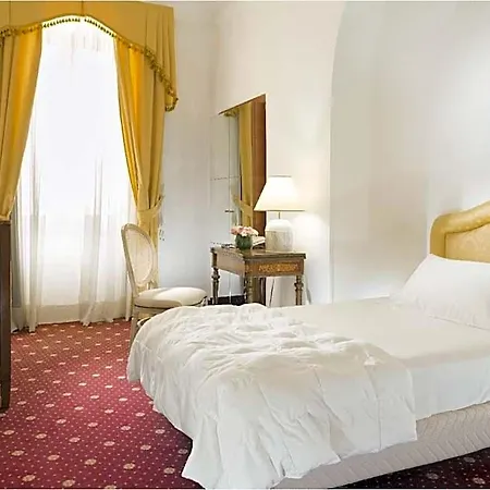 Grande Internazionale Hotell 4*