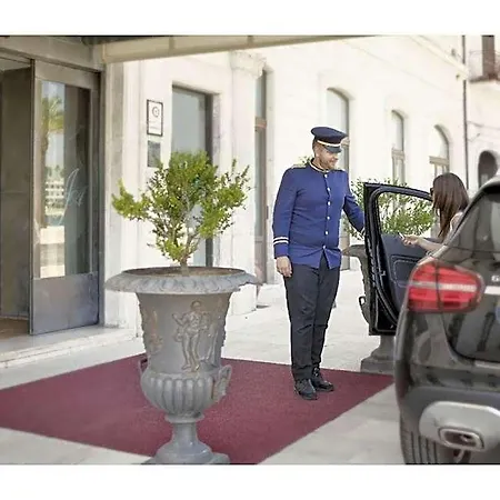 Grande Internazionale 4* Brindisi