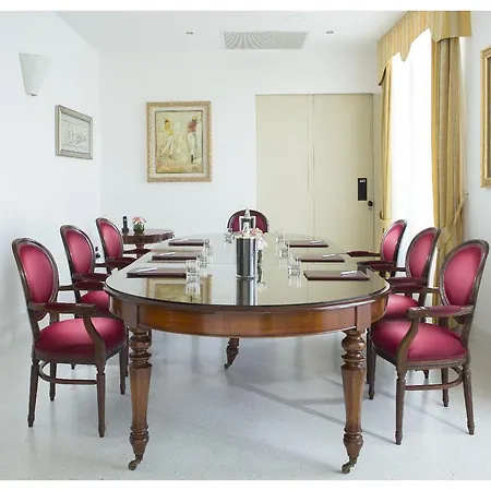Hotel Grande Internazionale 4*